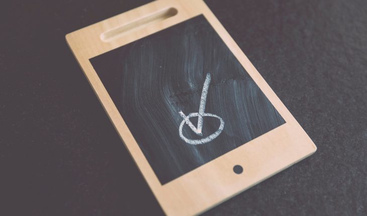 markus-spiske-VZnmCtD5KdI-unsplash social media beheer